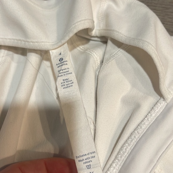 White lululemon pullover - Picture 5 of 7